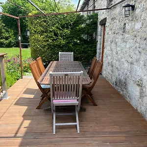  Hébergement de vacances Les Pérard France